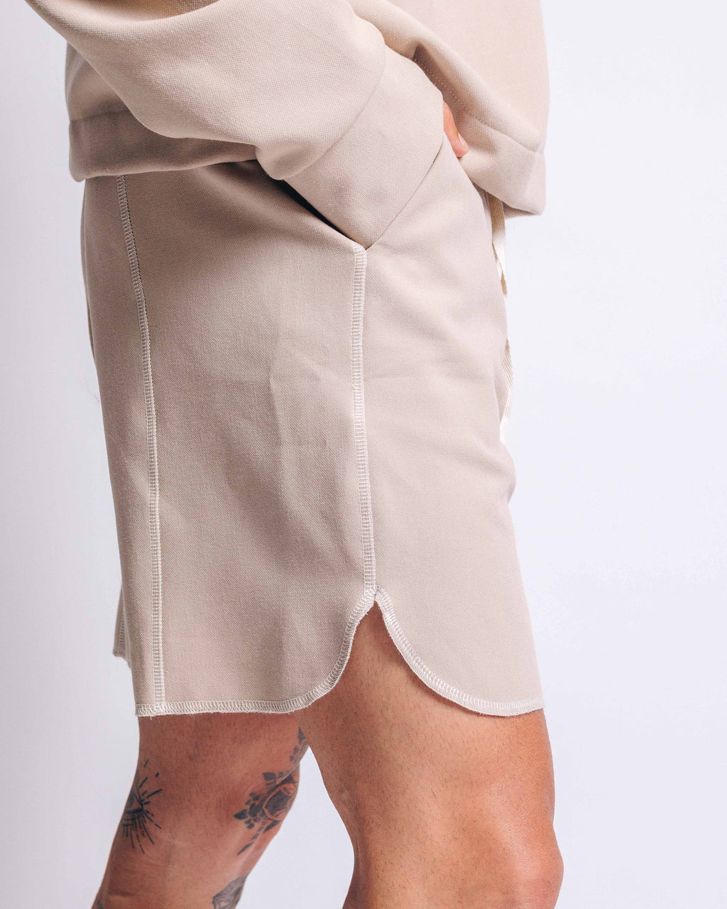 Mariners Beige Short