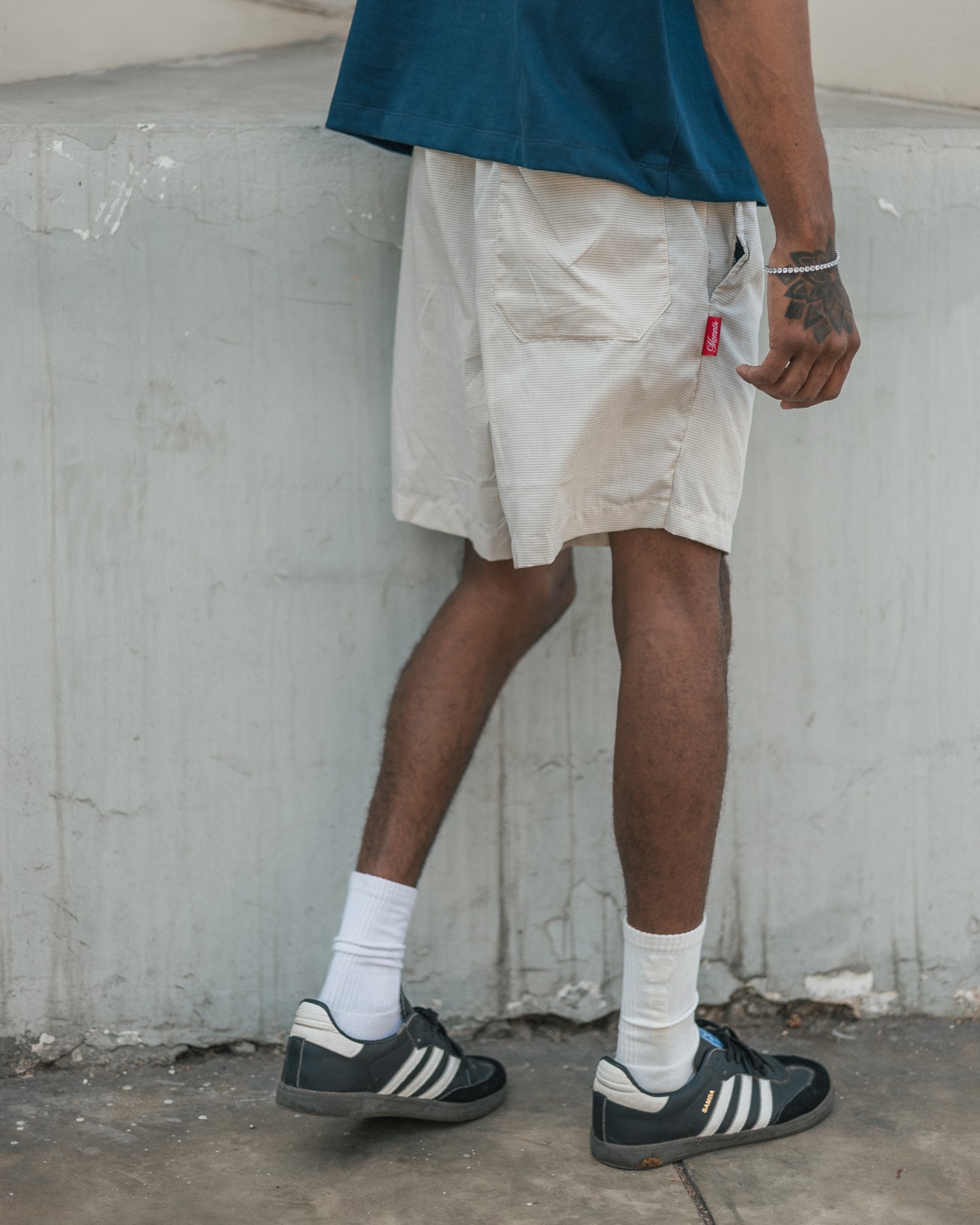 After midnight Brown Short